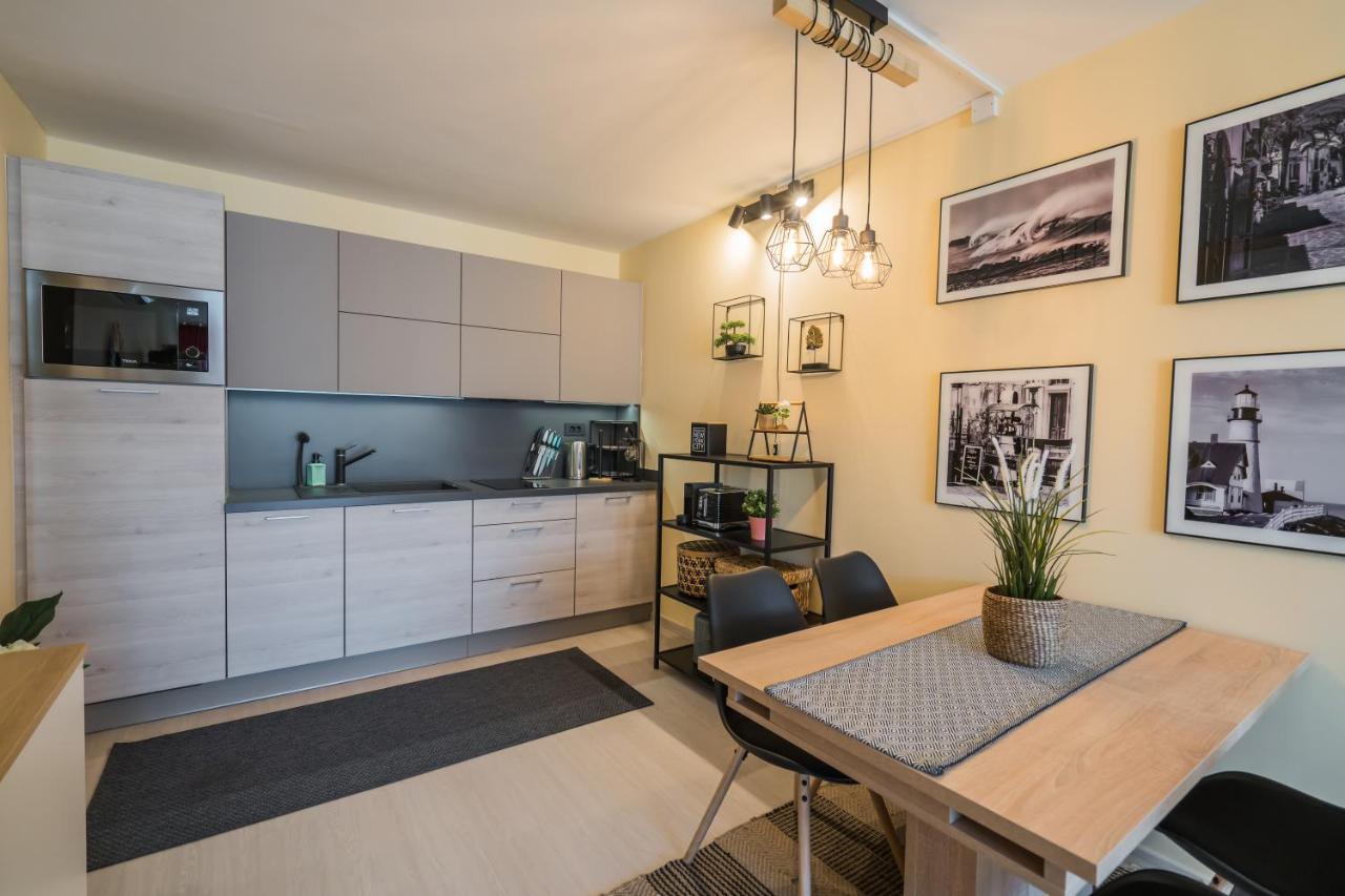 Mf Adriana Panorama Apartment Шиофок Экстерьер фото